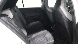 Leasing Sedan Volkswagen Golf 2024