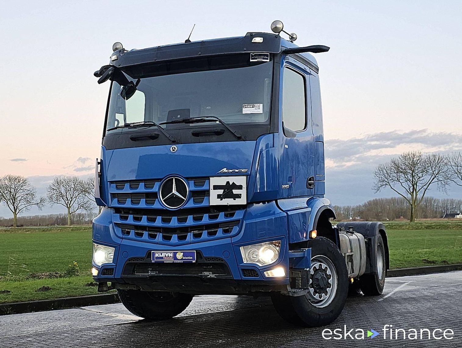 Finansowanie Ciągnik siodłowy Mercedes-Benz AROCS 1851 2021