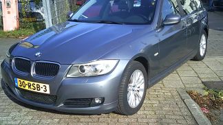 Leasing Wagon BMW 318 2010