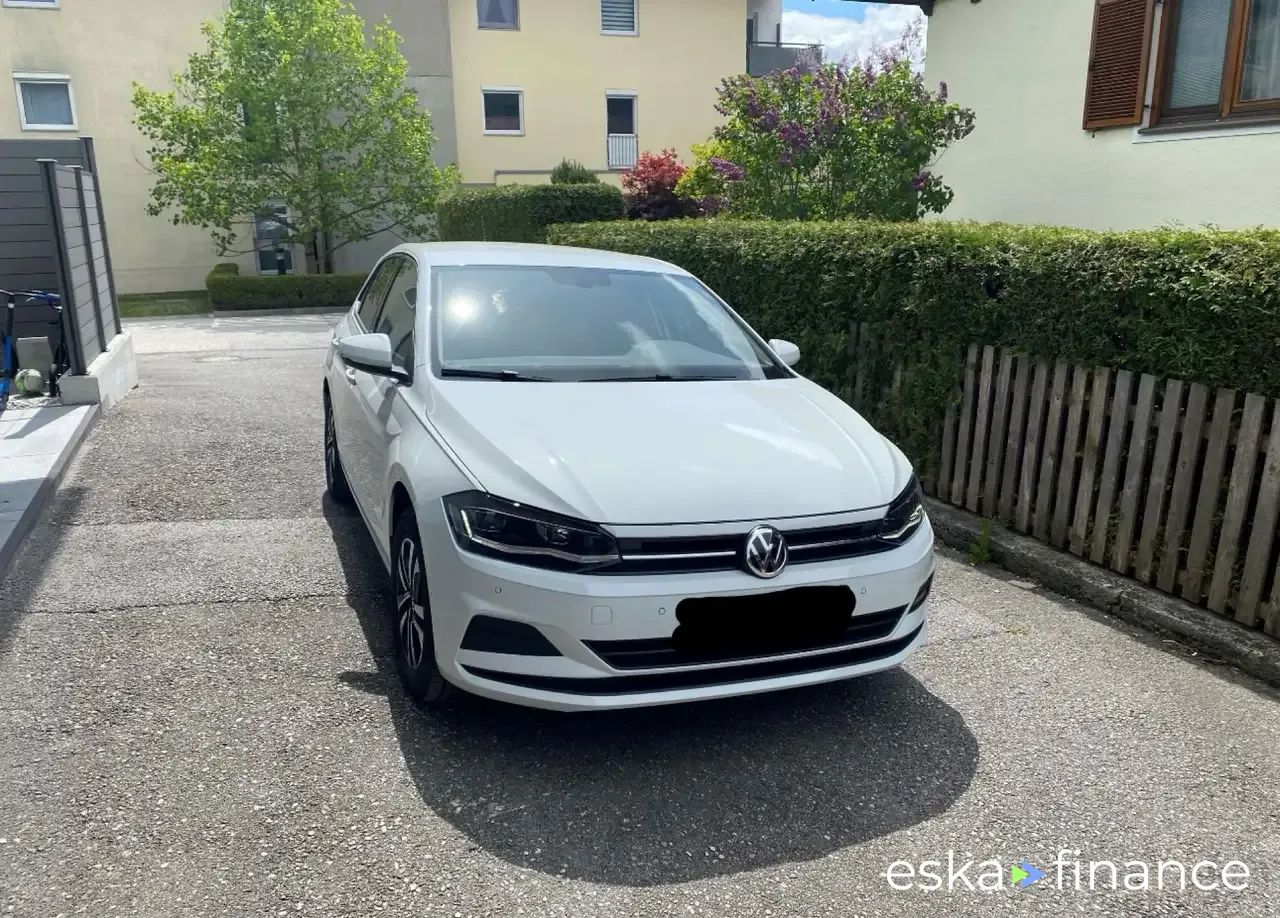 Lízing Hatchback Volkswagen Polo 2020