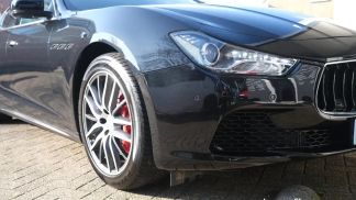 Lízing Sedan Maserati Ghibli 2016