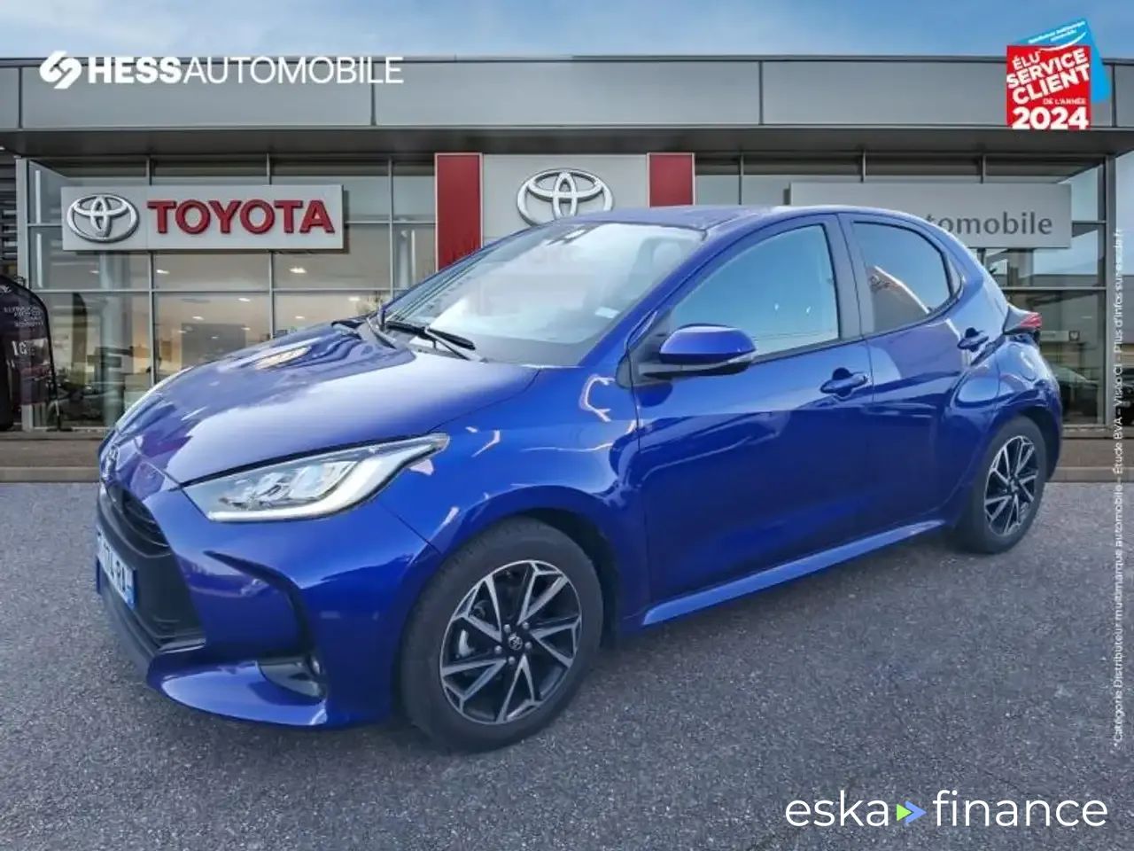 Leasing Sedan Toyota Yaris 2024