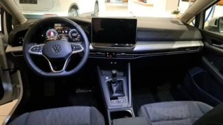 Leasing Sedan Volkswagen Golf 2025