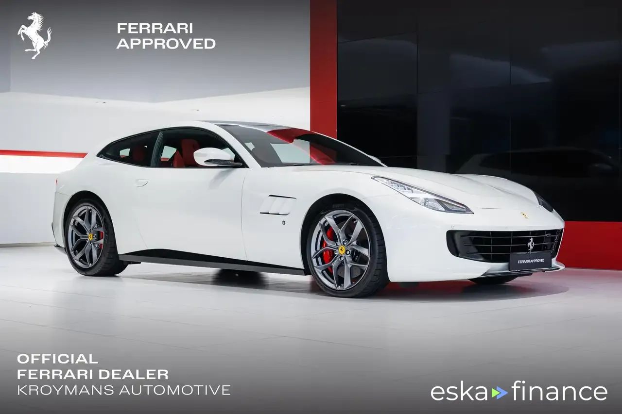 Leasing Coupe Ferrari GTC4 LUSSO 2019