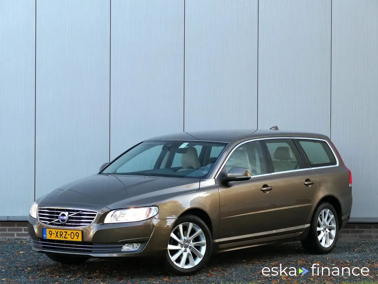 Finansowanie Wóz Volvo V70 2014