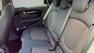 Leasing Wagon MINI One D 2022