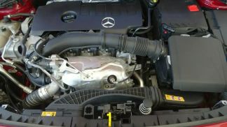 Financování Sedan MERCEDES B 220 2020