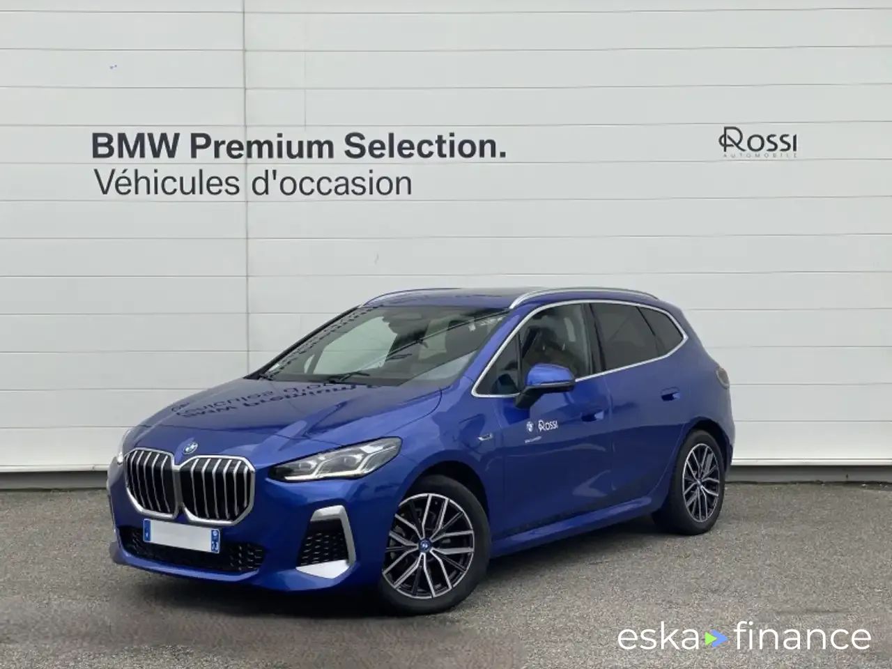 Lízing Hatchback BMW 225 2023