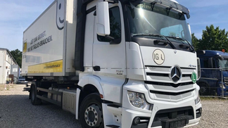 Leasing Special truck Mercedes-Benz 1842 2012