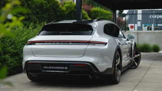 Lízing Kombi Porsche Taycan 2022