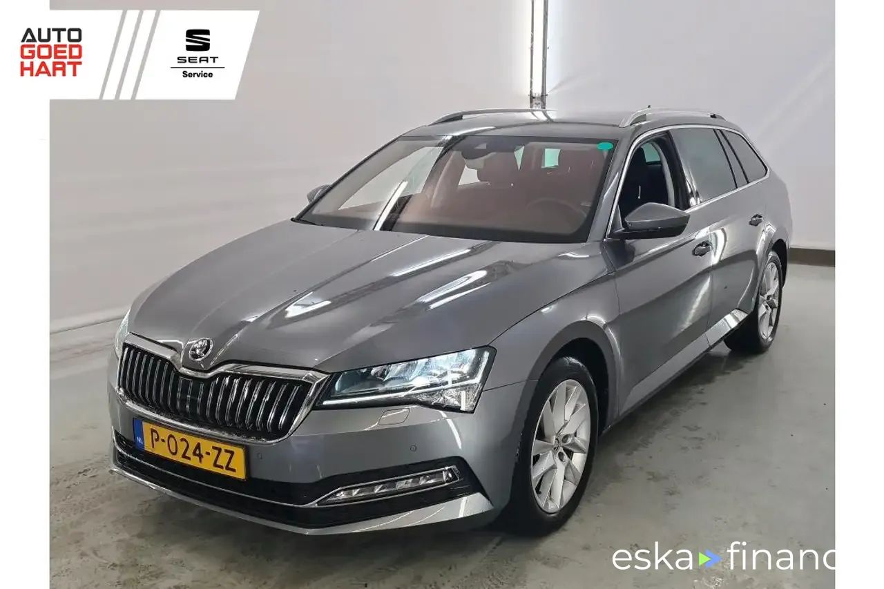 Leasing Wagon Skoda Superb 2022