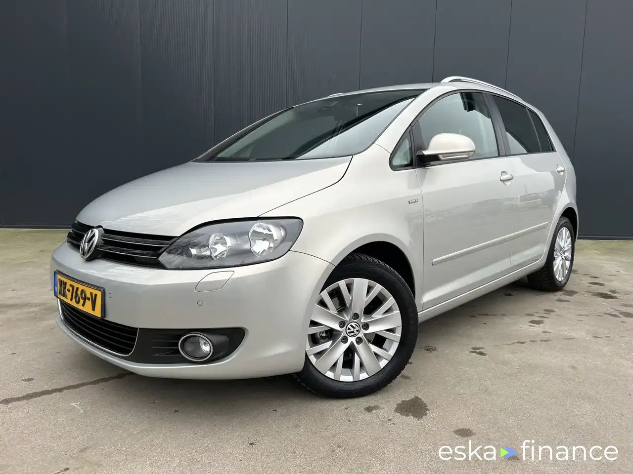 Lízing Hatchback Volkswagen Golf Plus 2014