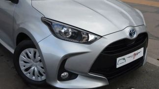 Financování Sedan Toyota Yaris 2022