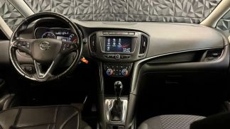 Lízing Hatchback Opel Zafira 2017