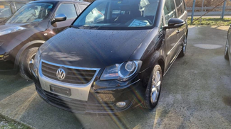 Leasing Passenger transport Volkswagen Touran 2011