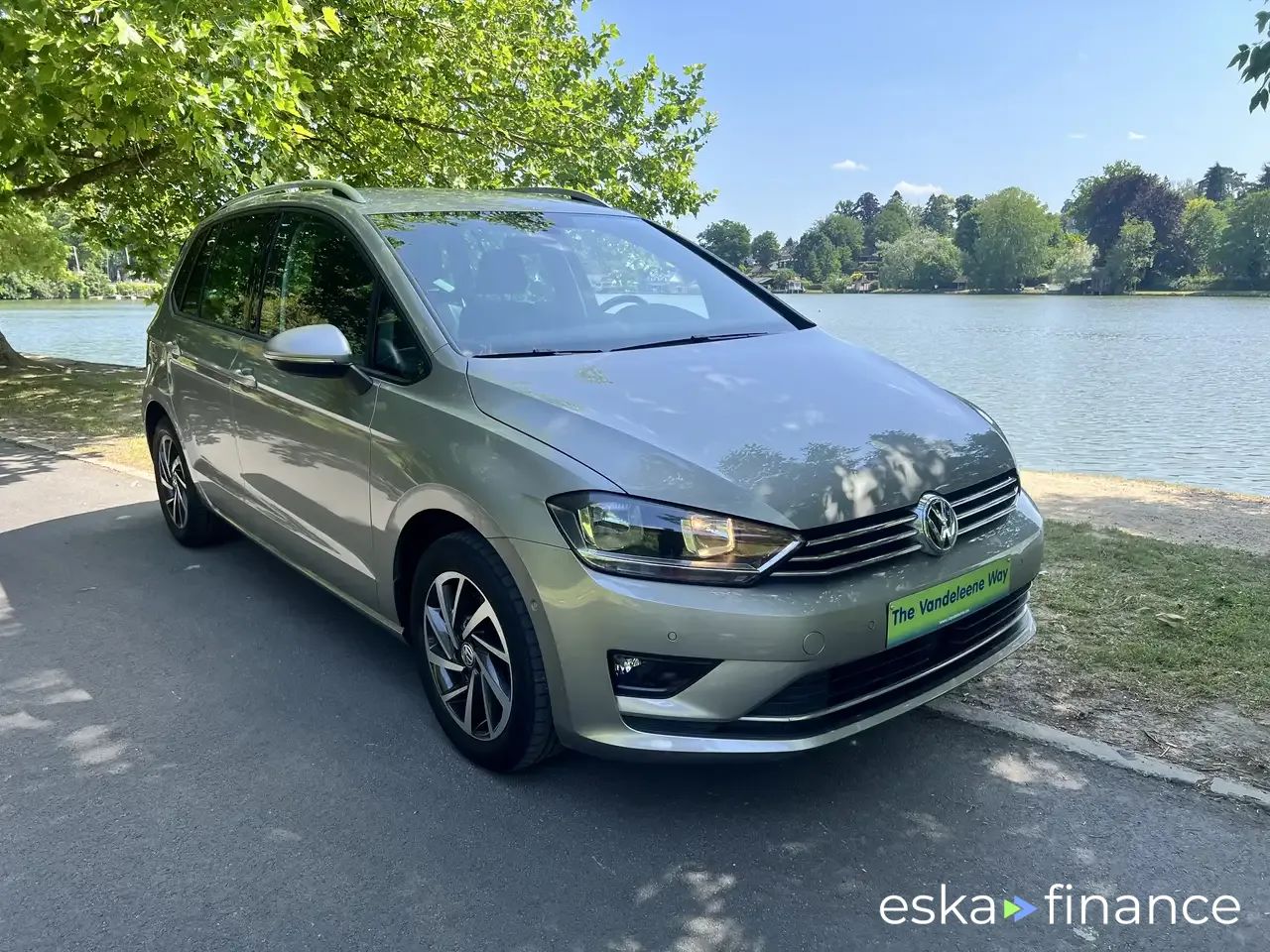 Lízing Hatchback Volkswagen Golf Sportsvan 2017