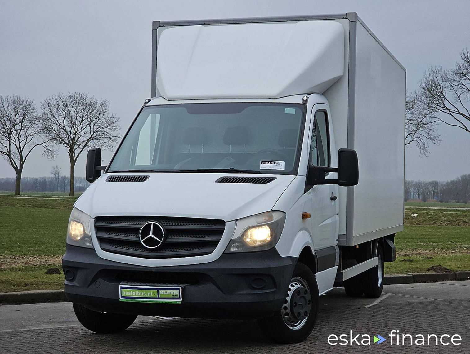 Finansowanie Zamknięte pudełko Mercedes-Benz SPRINTER 516 2015