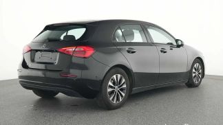 Lízing Hatchback MERCEDES A 200 2021