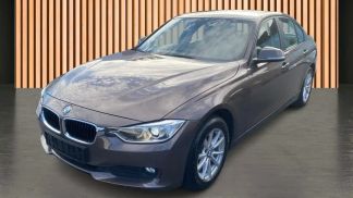 Lízing Sedan BMW 318 2014