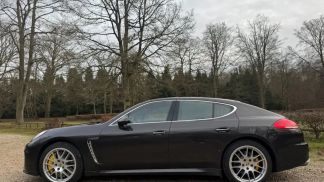 Lízing Sedan Porsche Panamera 2014