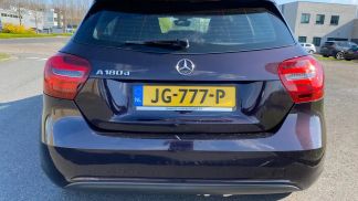 Leasing Hatchback MERCEDES A 180 2016