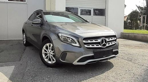 MERCEDES GLA 180 2018