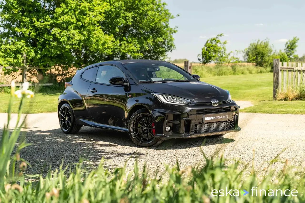Finansowanie Van Toyota Yaris 2024