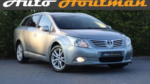 Toyota Avensis 2011