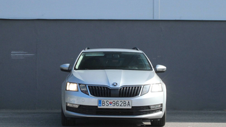 Sedan Skoda Octavia 2017