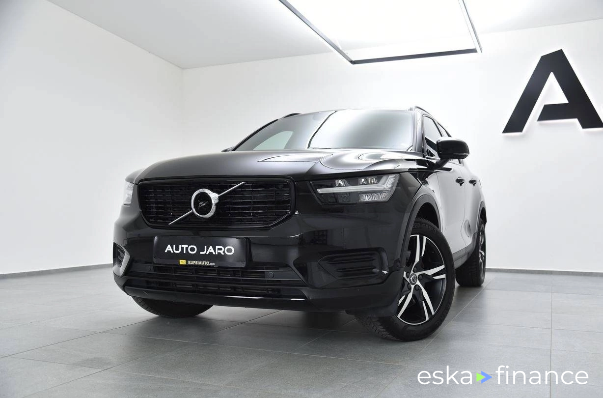 Leasing SUV Volvo XC40 2020