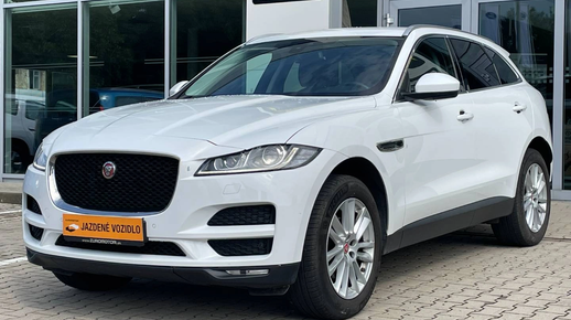 Jaguar F-Pace 2016