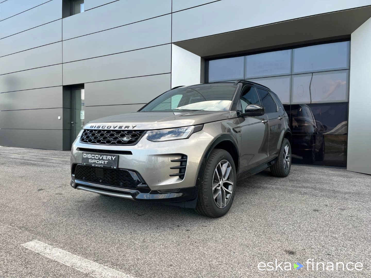 Finansowanie SUV Land Rover Discovery Sport 2024