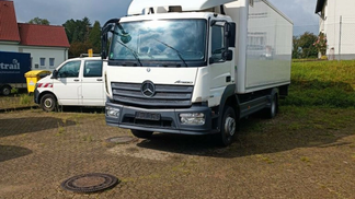 Specjalna ciężarówka Mercedes-Benz Atego 2015