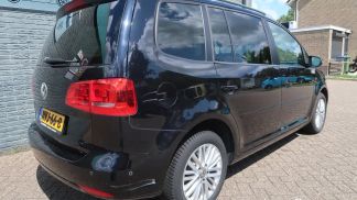 Lízing Hatchback Volkswagen Touran 2014
