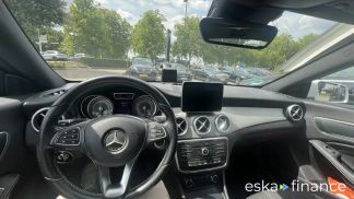 Lízing Sedan MERCEDES CLA 180 2015
