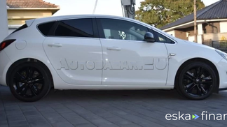 Lízing Hatchback Opel Astra 2014