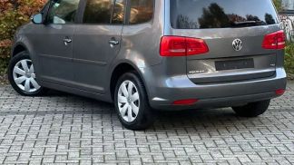 Lízing Hatchback Volkswagen Touran 2010