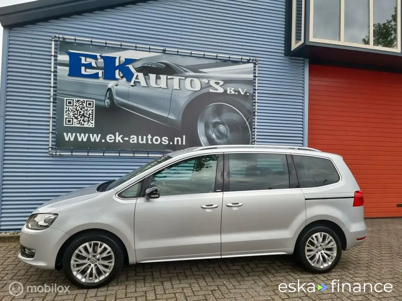 Leasing Minivan Volkswagen Sharan 2012