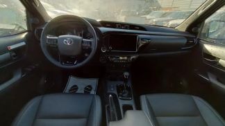 Lízing SUV Toyota Hilux 2024