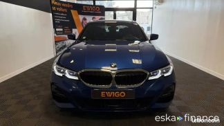 Lízing Sedan BMW 330 2019