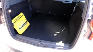 Lízing Hatchback Dacia Lodgy 2016