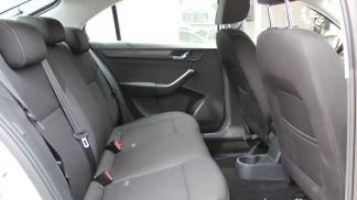 Financování Sedan Skoda RAPID SPACEBACK 2013