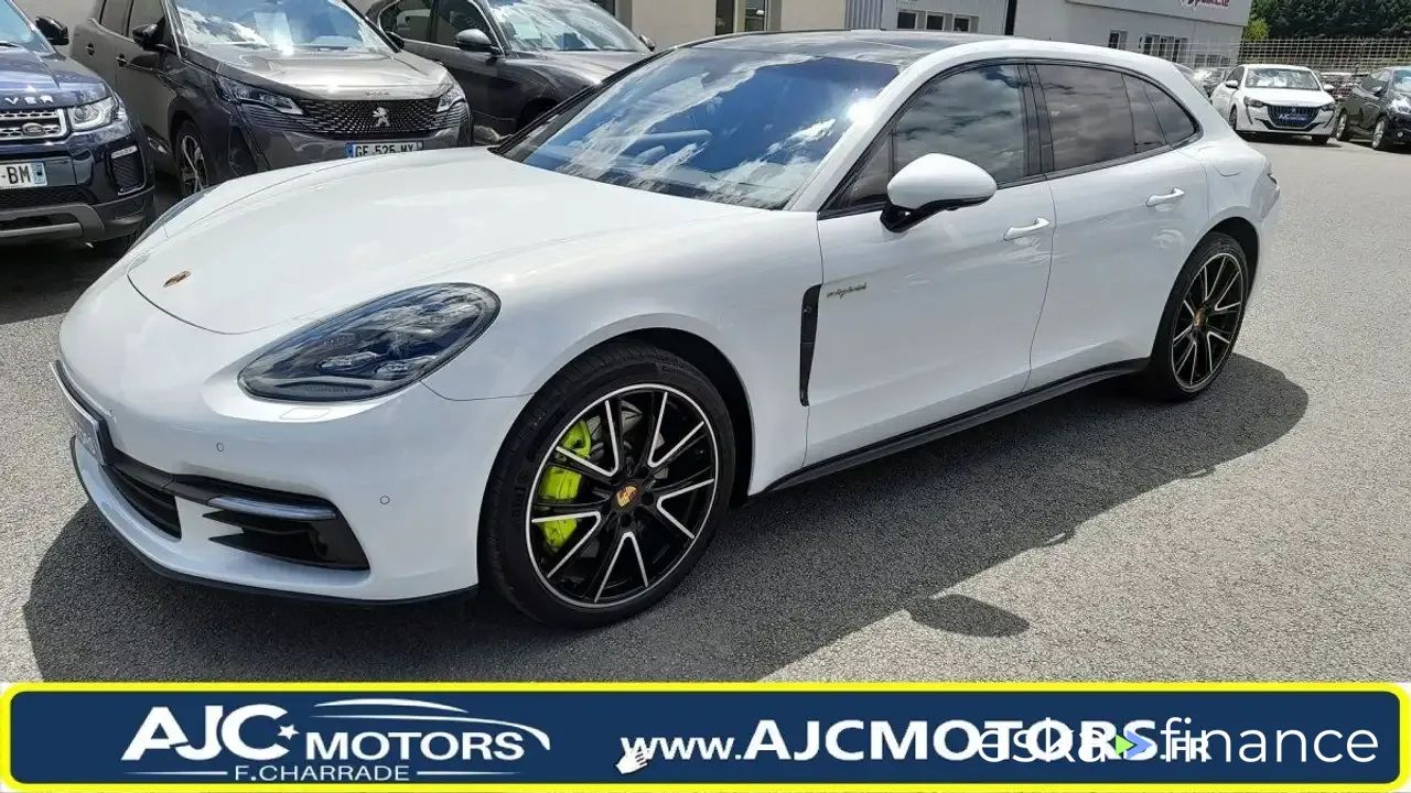 Finansowanie Wóz Porsche Panamera 2018