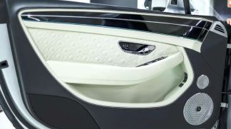 Lízing Kabriolet Bentley Continental GTC 2021