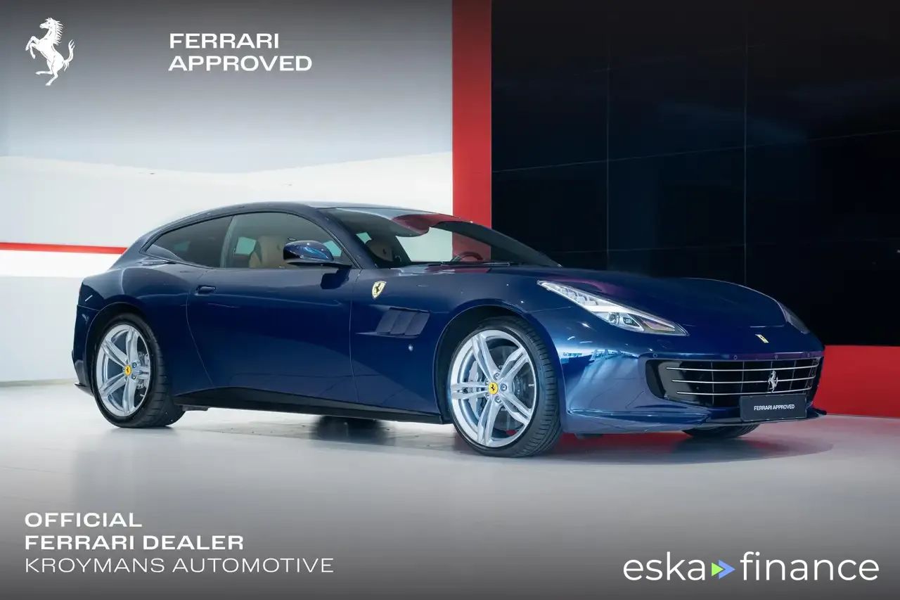 Leasing Coupé Ferrari GTC4 LUSSO 2016