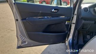 Lízing Hatchback Peugeot 5008 2016