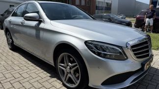 Lízing Sedan MERCEDES C 180 2018