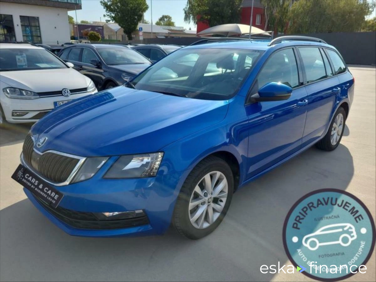 Vagón Skoda OCTAVIA COMBI 2020