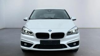 Leasing Hatchback BMW 220 2017