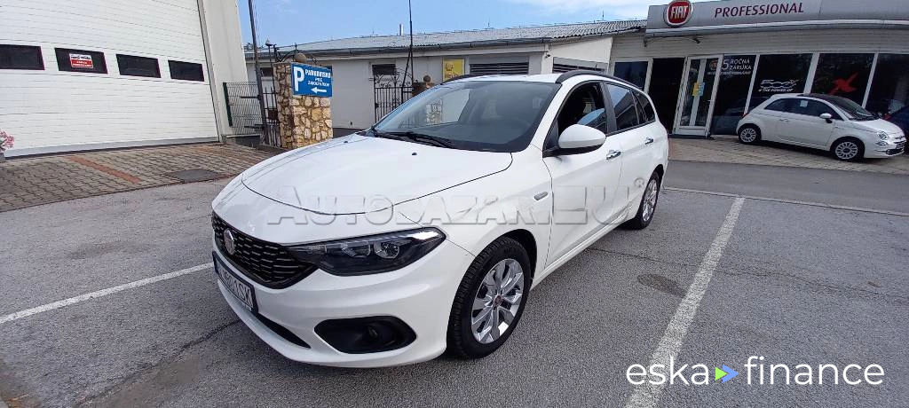 Leasing Wagon Fiat TIPO KOMBI 2018